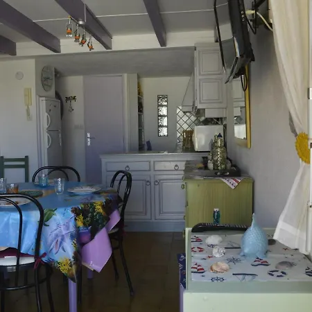 Апартаменти Studio Cap D'agde, 1 Piece, 6 Personnes - Fr-1-249-271 *